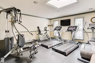 10401 Cedar Lake Rd, Minnetonka, MN 55305 - Photo 32