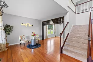 8490 Moraine Cir, Shakopee, MN 55379 - Photo 2