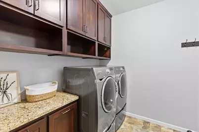 8490 Moraine Circle, Shakopee, MN 55379 - Photo 8