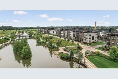 875 W Falls Passage #C, Saint Paul, MN 55116 - Photo 2