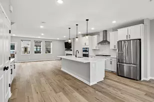 875 W Falls Passage, Saint Paul, MN 55116 - Photo 14