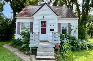 428 E Rooney Ave, Appleton, MN 56208 - Photo 1