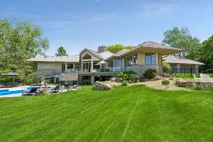 525 Navajo Rd W, Medina, MN 55340 - Photo 72