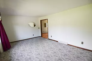 432 E 2nd St, Argyle, MN 56713 - Photo 16