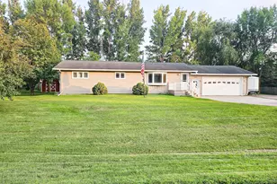 432 E 2nd St, Argyle, MN 56713 - Photo 30