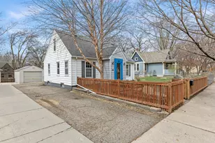 825 Delaware Ave, Saint Paul, MN 55107 - Photo 38