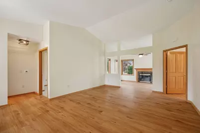 6542 Riverwood Lane, Brooklyn Center, MN 55430 - Photo 16