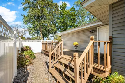 5956 Admiral Lane N, Brooklyn Center, MN 55429 - Photo 18