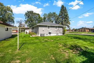5956 Admiral Lane N, Brooklyn Center, MN 55429 - Photo 20