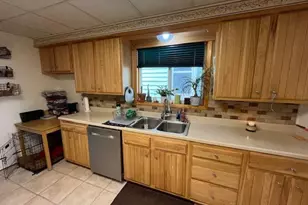 706 Clay St, Eveleth, MN 55734 - Photo 12