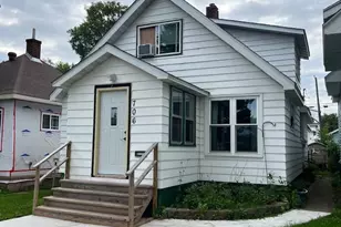 706 Clay St, Eveleth, MN 55734 - Photo 2