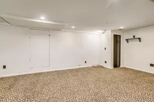 8231 Bloomington Ave S, Bloomington, MN 55425 - Photo 40