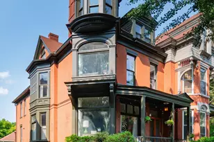 297 Laurel Ave, Saint Paul, MN 55102 - Photo 1