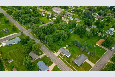 231 3rd Avenue SW, Winnebago, MN 56098 - Photo 6