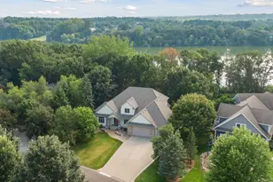 10171 Stony Creek Dr, Woodbury, MN 55129 - Photo 1