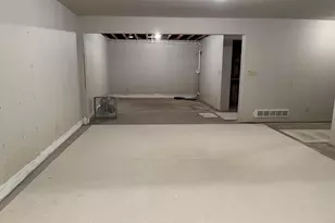 720 Plum Ave, Windom, MN 56101 - Photo 16