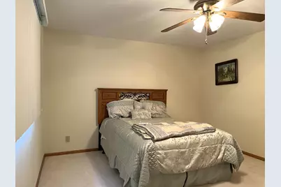 720 Plum Avenue, Windom, MN 56101 - Photo 14