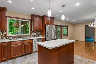 18408 Timber Ridge Dr, Minnetonka, MN 55345 - Photo 14