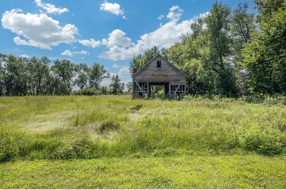 1742 50th Avenue, Lake Wilson, MN 56151 - Photo 4