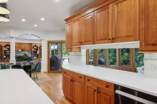 14709 White Oak Dr, Burnsville, MN 55337 - Photo 18