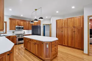 14709 White Oak Dr, Burnsville, MN 55337 - Photo 16