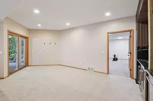 14709 White Oak Dr, Burnsville, MN 55337 - Photo 36