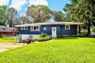 698 Grafton Avenue N, Oakdale, MN 55128 - Photo 1