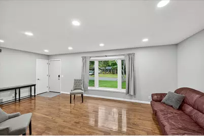 11308 Kentucky Avenue N, Champlin, MN 55316 - Photo 4