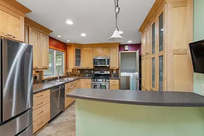 10930 Radisson Drive, Burnsville, MN 55337 - Photo 18