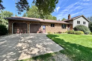 19118 Aspen Ave, Tracy, MN 56175 - Photo 6