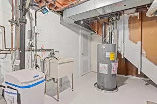 2708 Williams Dr, Burnsville, MN 55337 - Photo 22