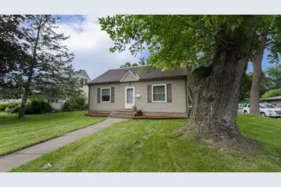 525 15th Street SW, Willmar, MN 56201 - Photo 1
