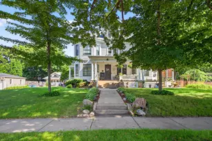 358 E Main St, Owatonna, MN 55060 - Photo 4