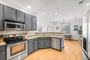 18206 70th Ave N, Maple Grove, MN 55311 - Photo 2