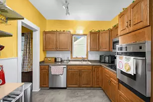 1303 Randolph Ave, Saint Paul, MN 55105 - Photo 14