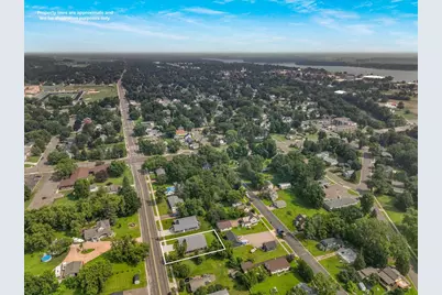 615 S Wisconsin Avenue, Rice Lake, WI 54868 - Photo 2