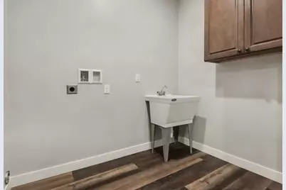 615 S Wisconsin Avenue, Rice Lake, WI 54868 - Photo 24