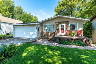 620 W 7th Avenue, Fergus Falls, MN 56537 - Photo 1