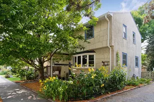 1071 Colne St, Saint Paul, MN 55103 - Photo 1