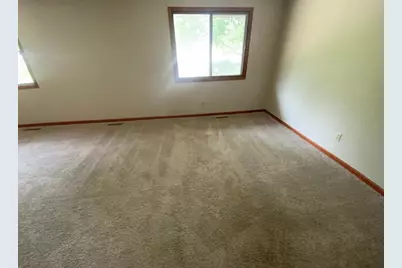 401 Whispering Lane, Hastings, MN 55033 - Photo 6