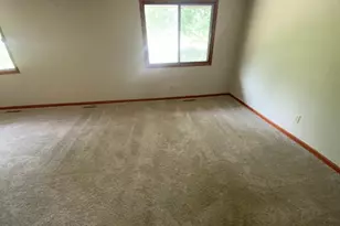 401 Whispering Ln, Hastings, MN 55033 - Photo 6