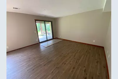 401 Whispering Lane, Hastings, MN 55033 - Photo 10