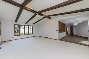 630 E 13th St, Blue Earth, MN 56013 - Photo 20