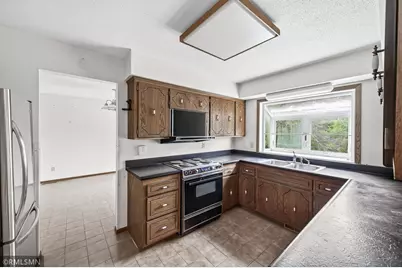 6518 W River Road, Brooklyn Center, MN 55430 - Photo 14