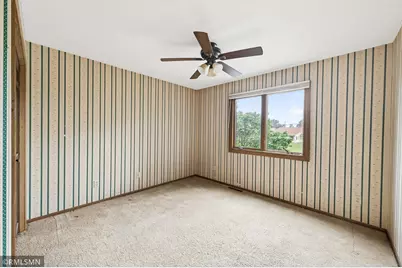 6518 W River Road, Brooklyn Center, MN 55430 - Photo 34