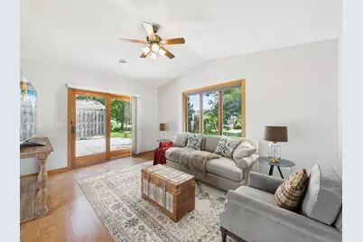 600 Boulevard Avenue NE, Montgomery, MN 56069 - Photo 14