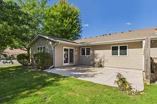 600 Boulevard Ave NE, Montgomery, MN 56069 - Photo 26