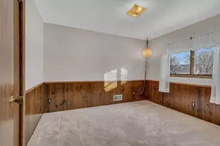 726 Hassan St SE, Hutchinson, MN 55350 - Photo 20