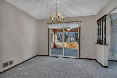 726 Hassan Street SE, Hutchinson, MN 55350 - Photo 12