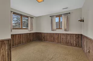 726 Hassan St SE, Hutchinson, MN 55350 - Photo 20